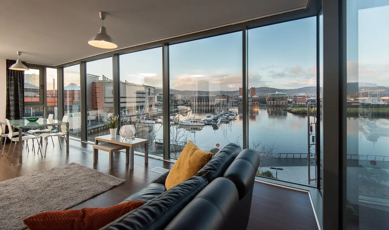 Titanic Marina View Apartment 벨파스트 0*,  영국